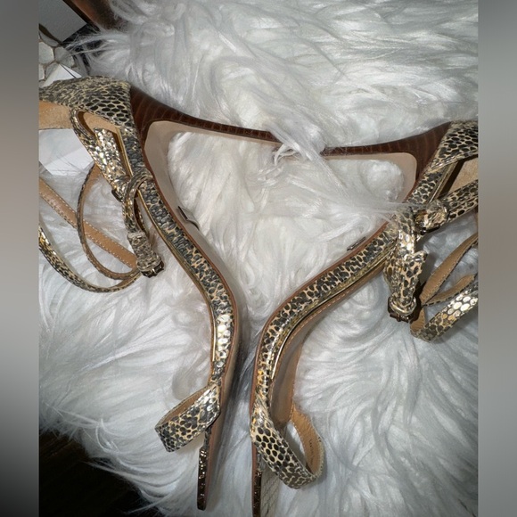 Badgley Mischka Monalisa Gold Snake Leather Strap Sandals Heels - Picture 5 of 7
